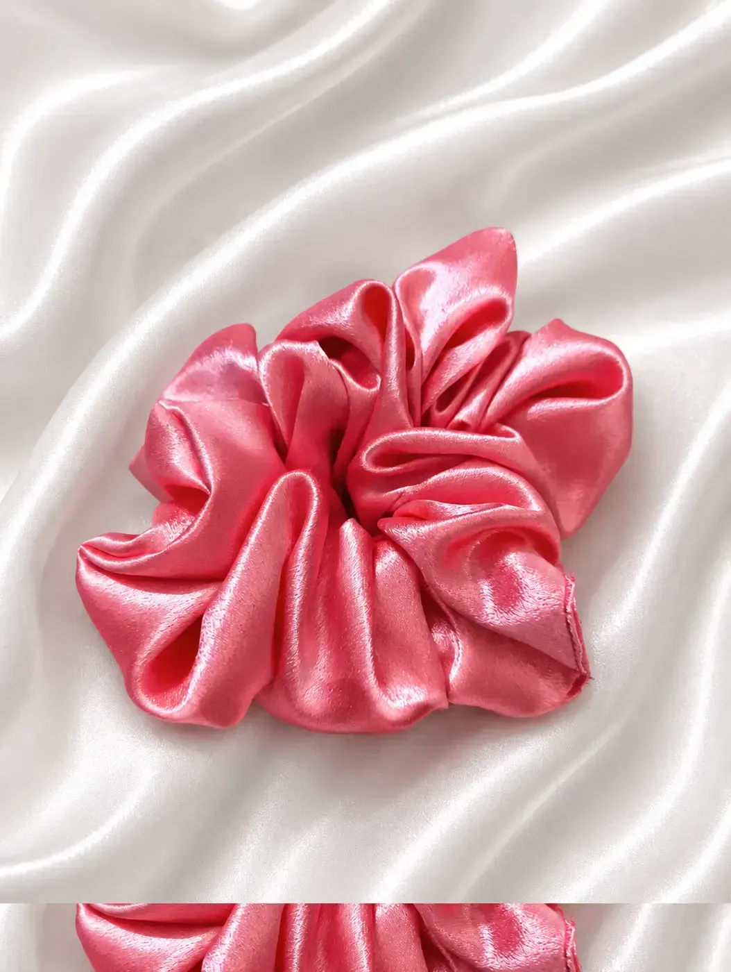 Silky Scrunchie - Candy Pink