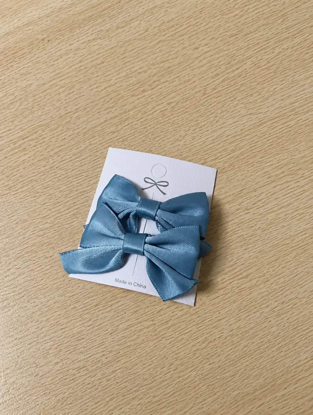 Blue colour Bow shaped Hairpin