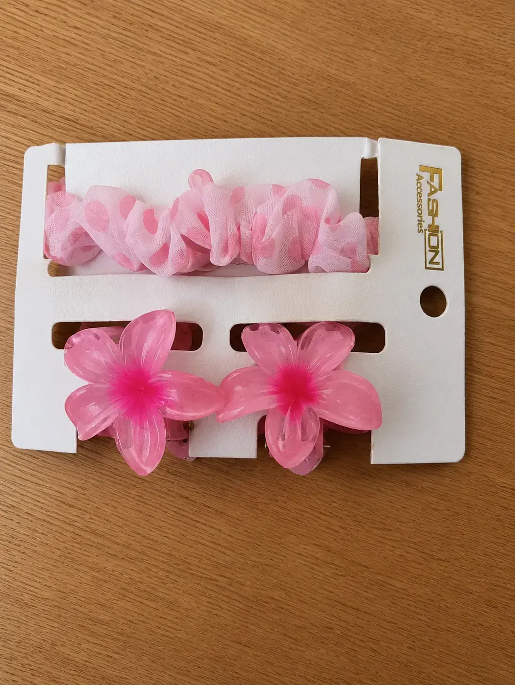 Pink Hairclaw with scrunchy set