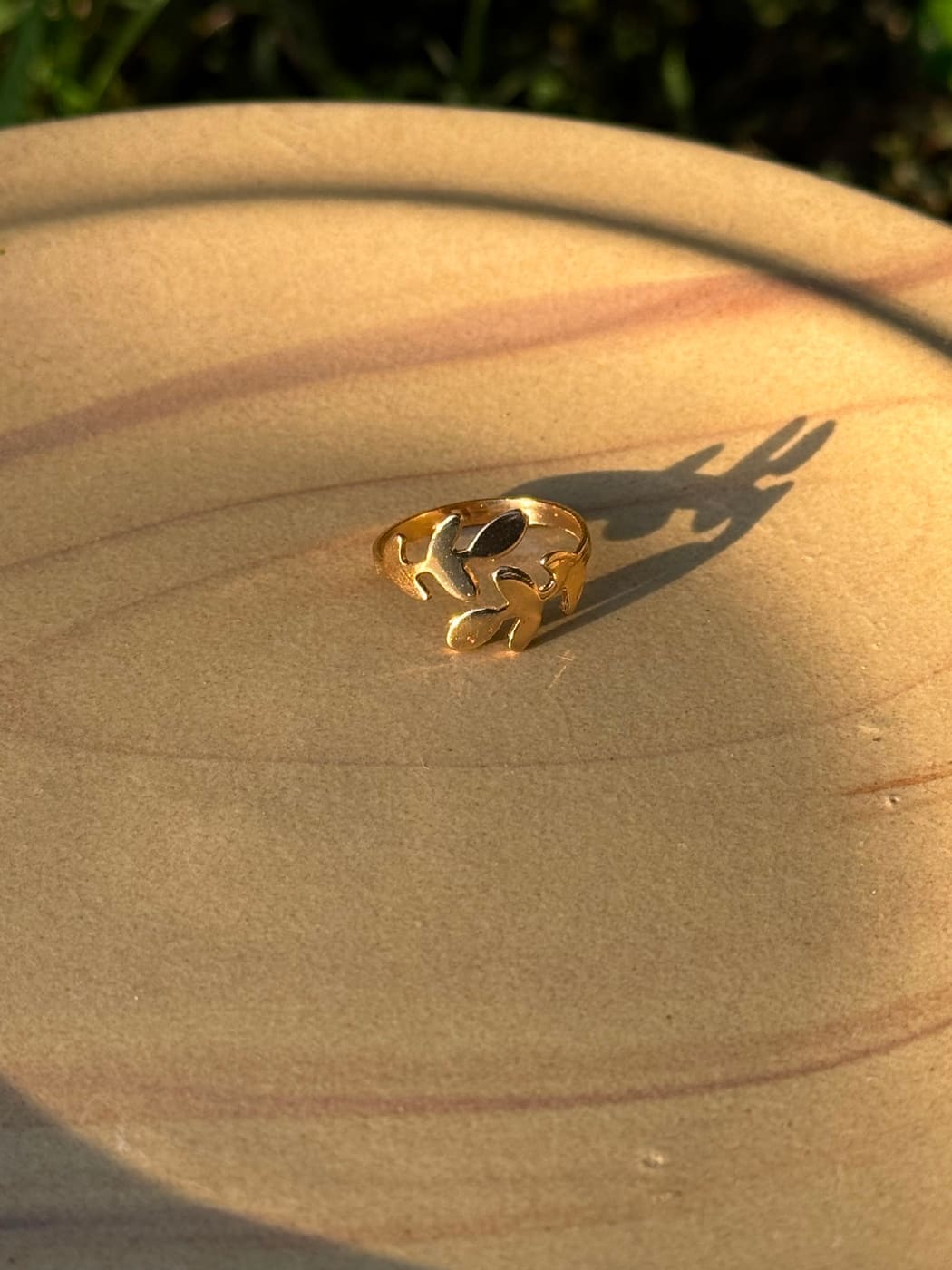 Abstract petal Ring